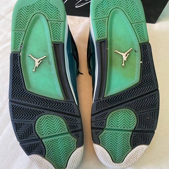 Air Jordan 4 Retro Teal - Picture 4 of 7